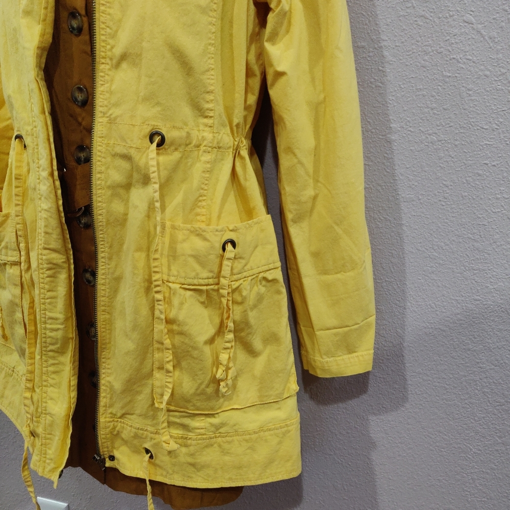 Yellow Utility Jacket ☀️🌻 - Picture 7 of 8